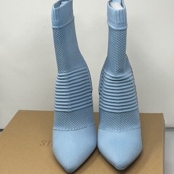 NIB Steve Madden Maxwelle pointed toe knit boots, size 9 - Picture 2 of 7